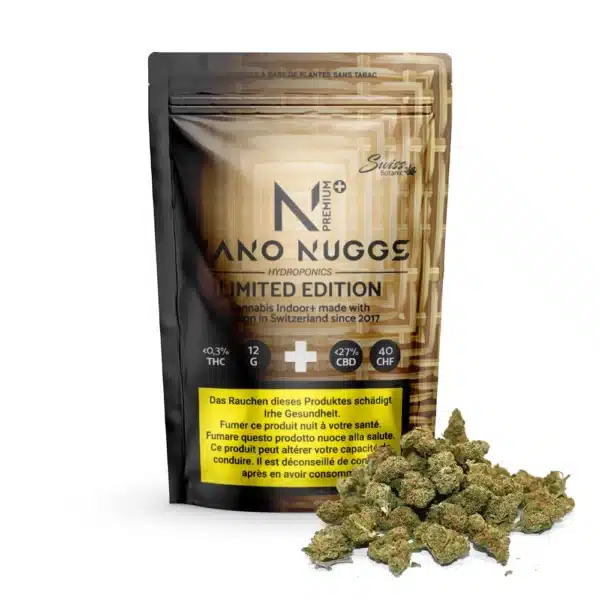 Se muestra una bolsa resellable con la etiqueta "nano nuggs premium edición limitada - oro" que contiene flores de cannabis de interior ricas en cbd (0,3% de thc) con los cogollos delante; el texto indica que se trata de cultivo hidropónico en suiza.